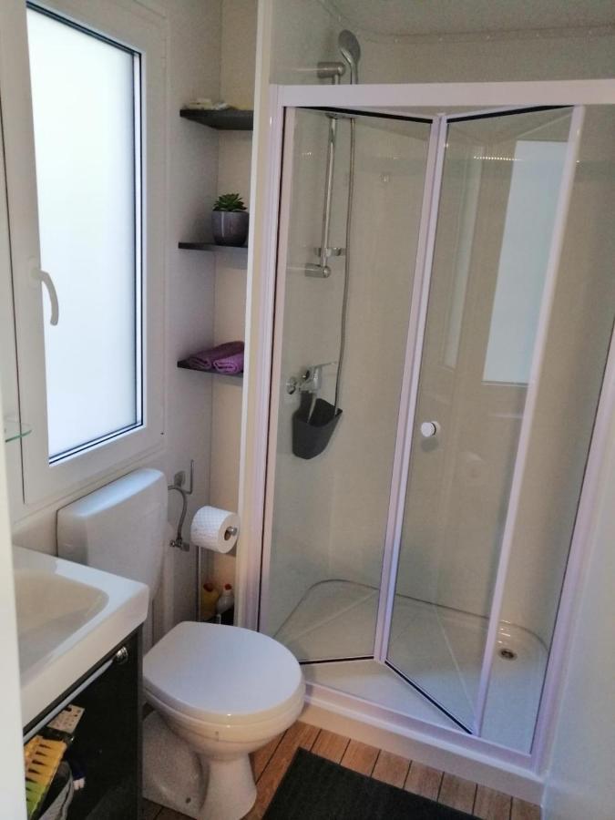 Mobile Home Kailani Nr 121, Camping Porton Biondi Rovinj Bagian luar foto