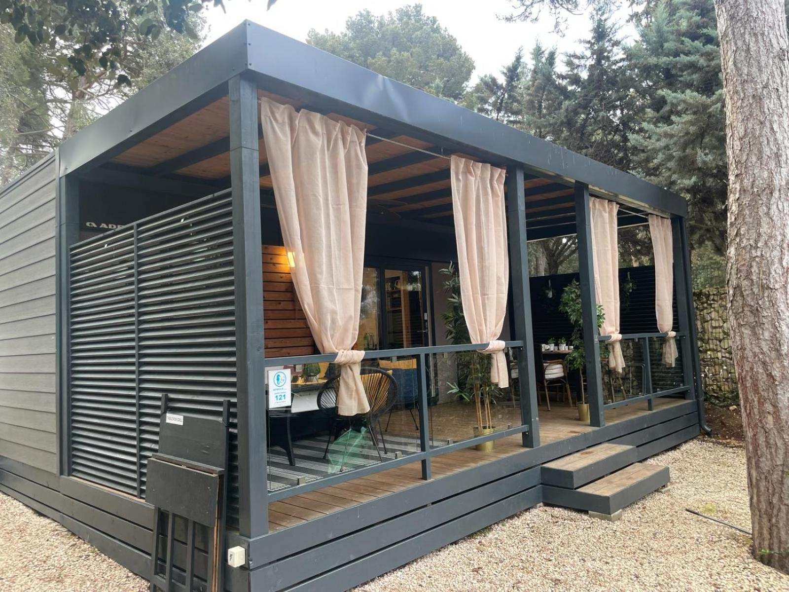 Mobile Home Kailani Nr 121, Camping Porton Biondi Rovinj Bagian luar foto